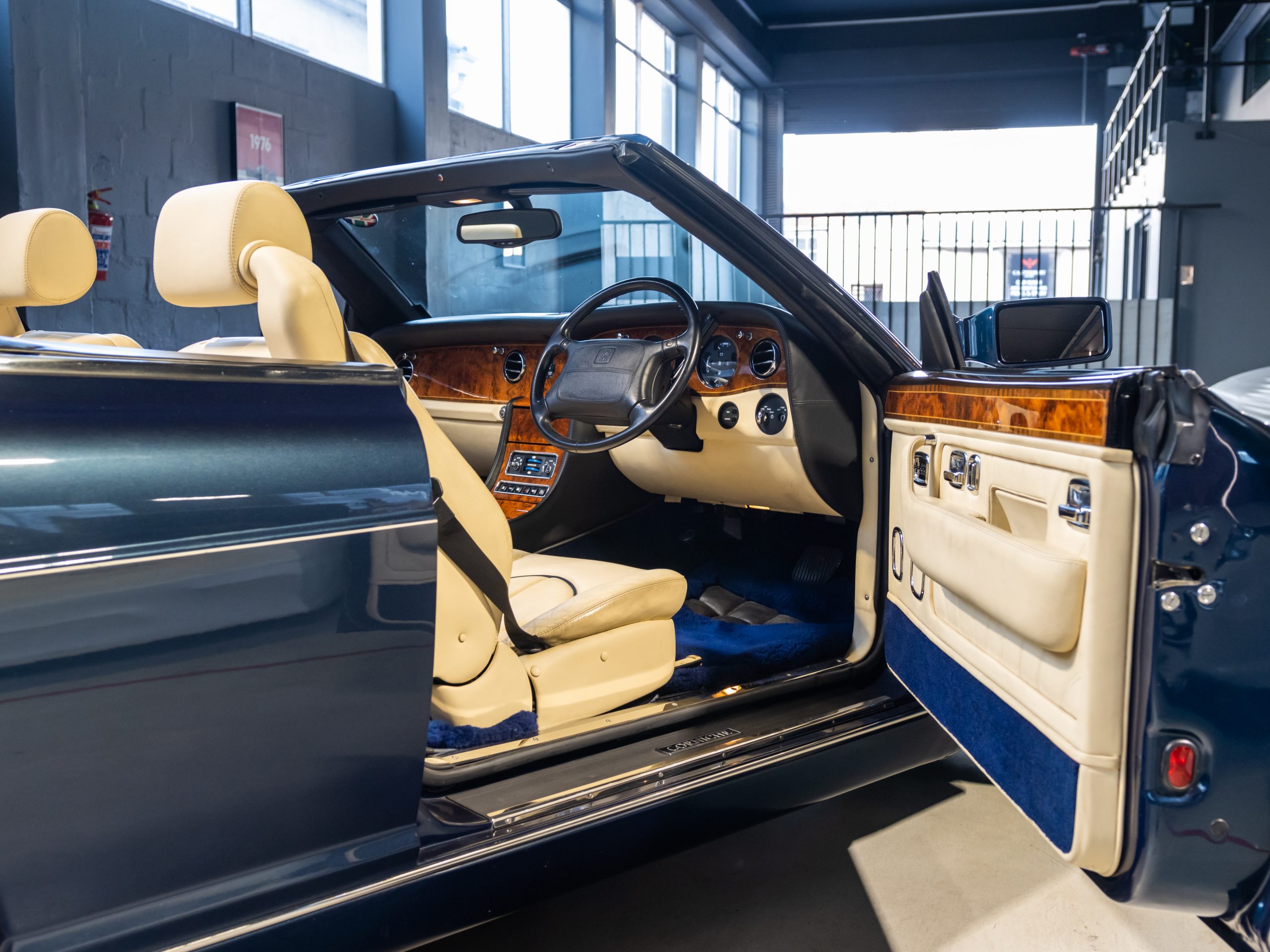 2001 Rolls Royce Corniche V