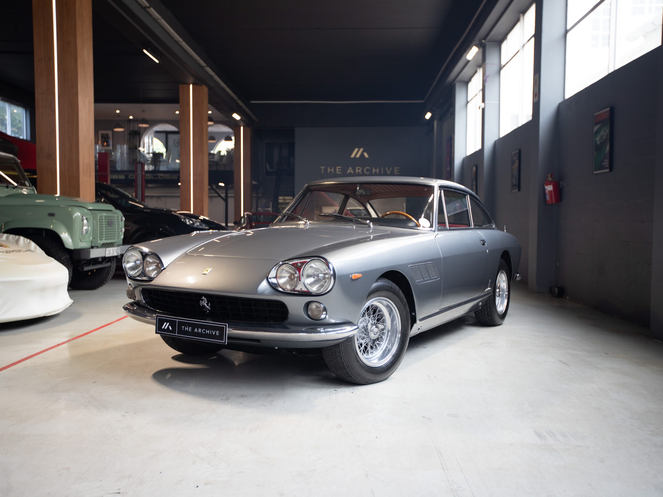 Ferrari 330 GT