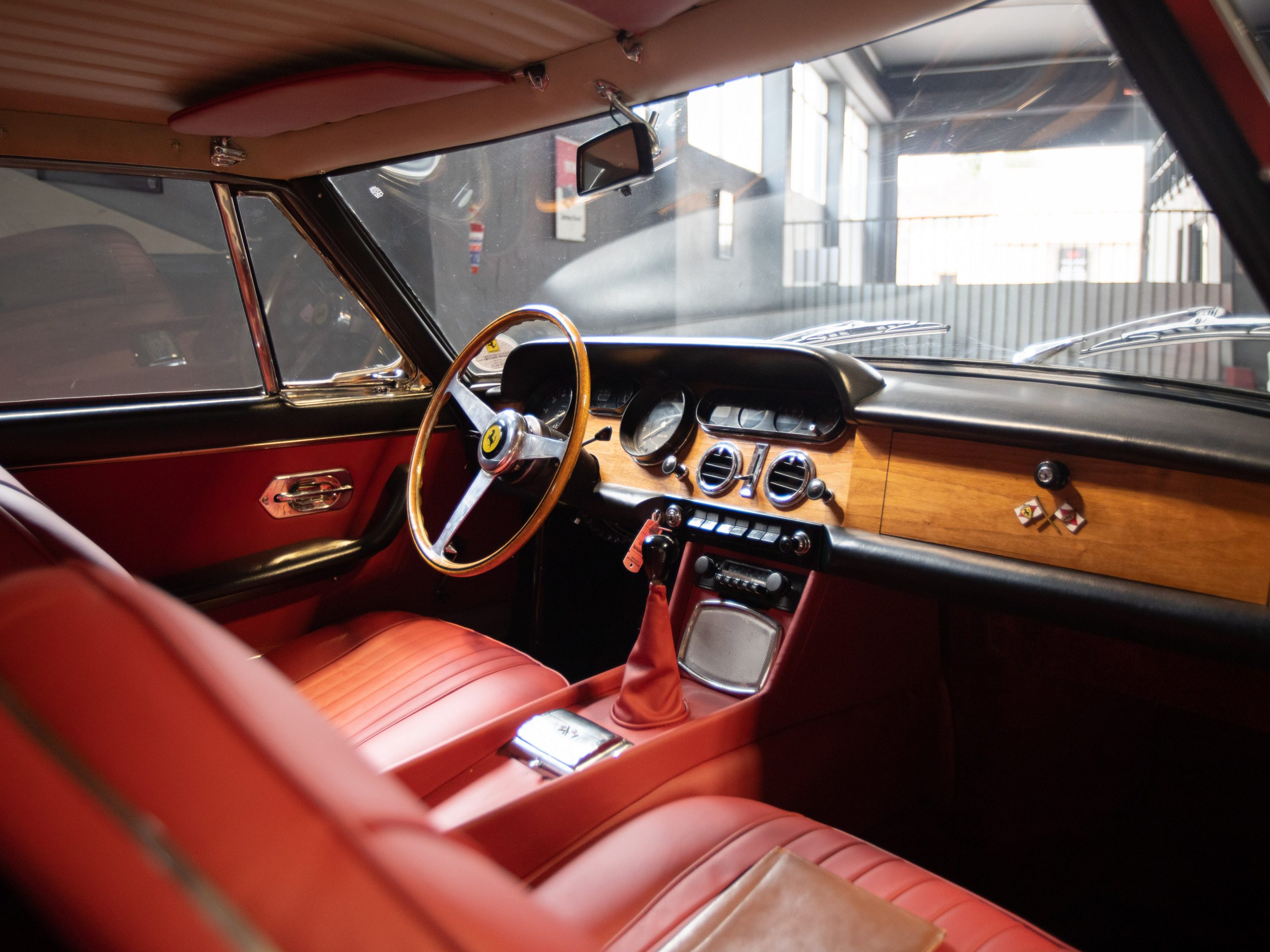 Ferrari 330 GT