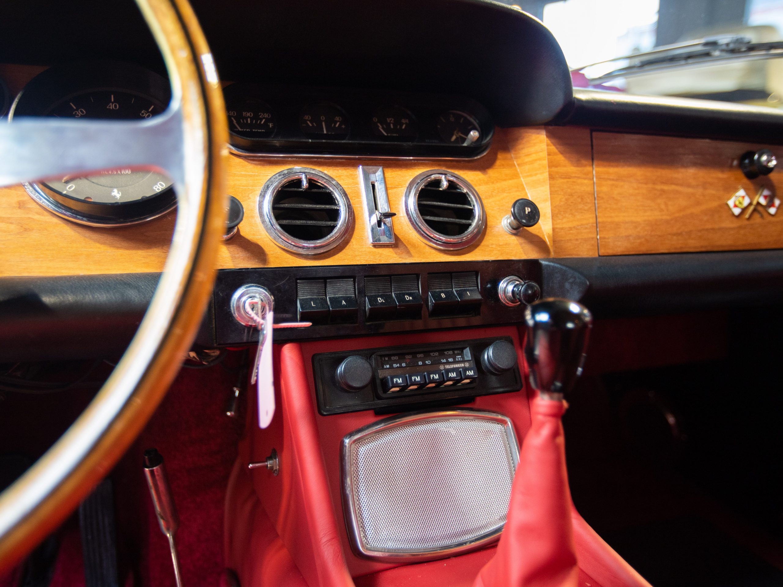 Ferrari 330 GT