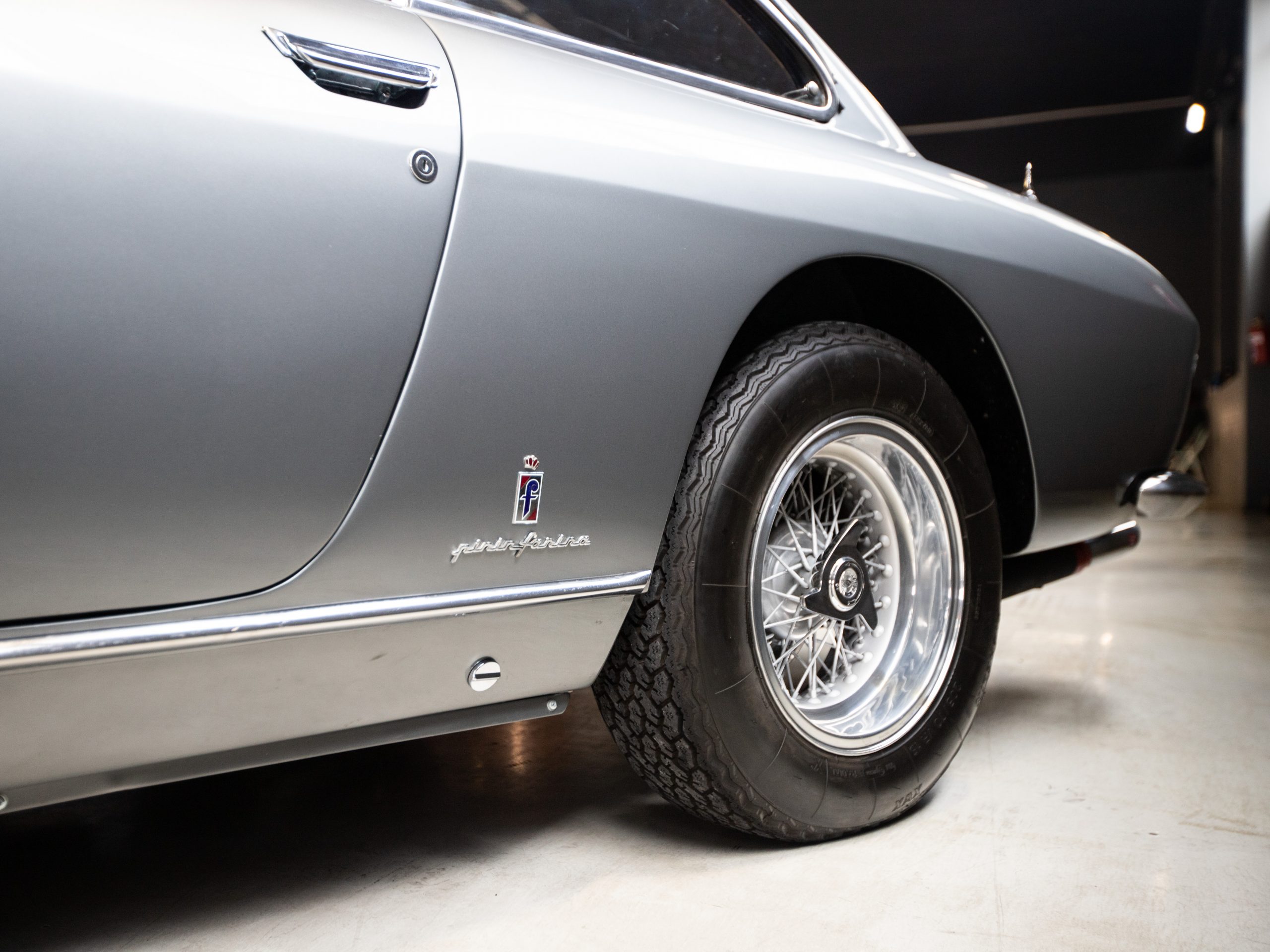 Ferrari 330 GT