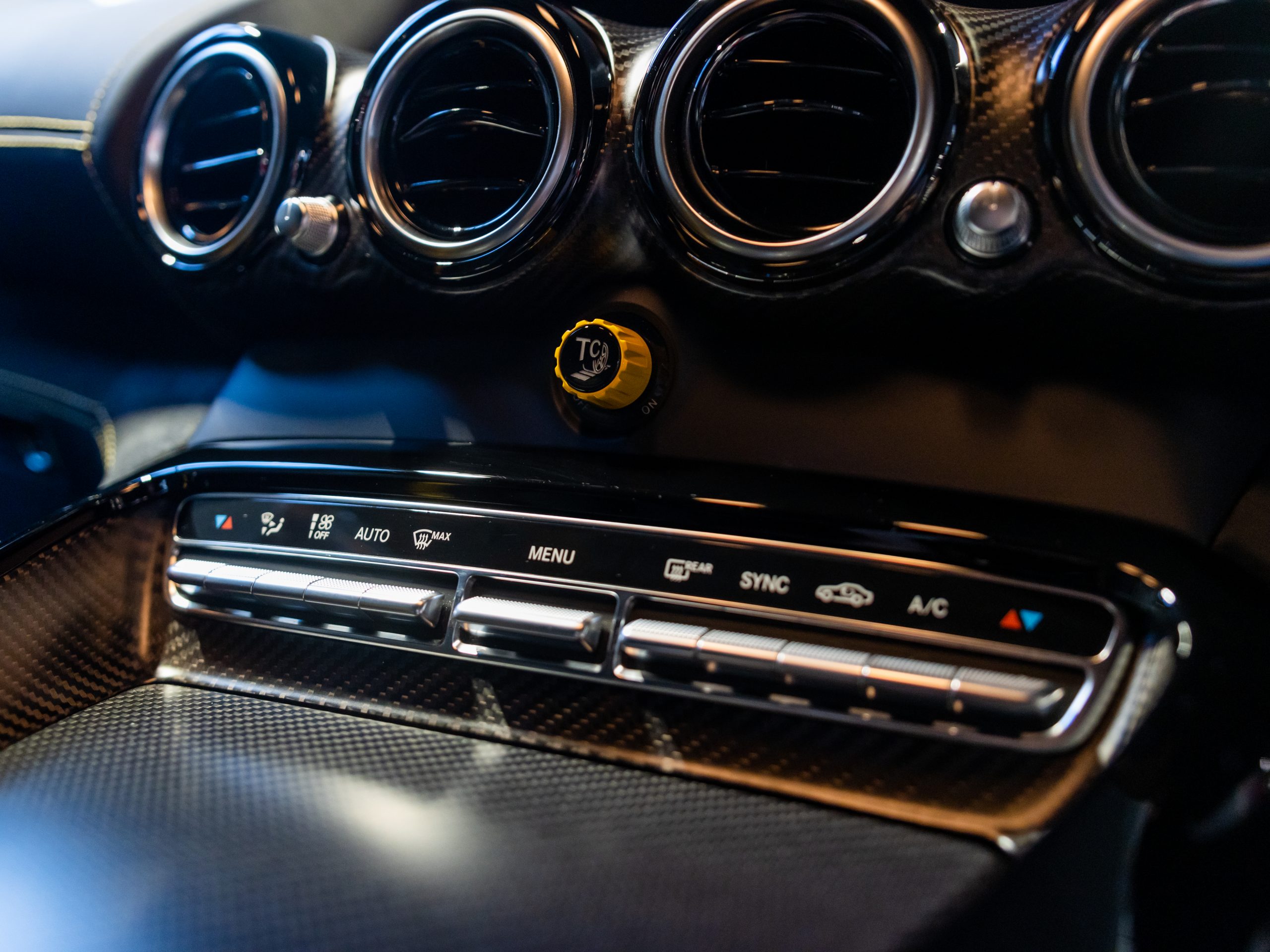 Mercedes AMG GT R