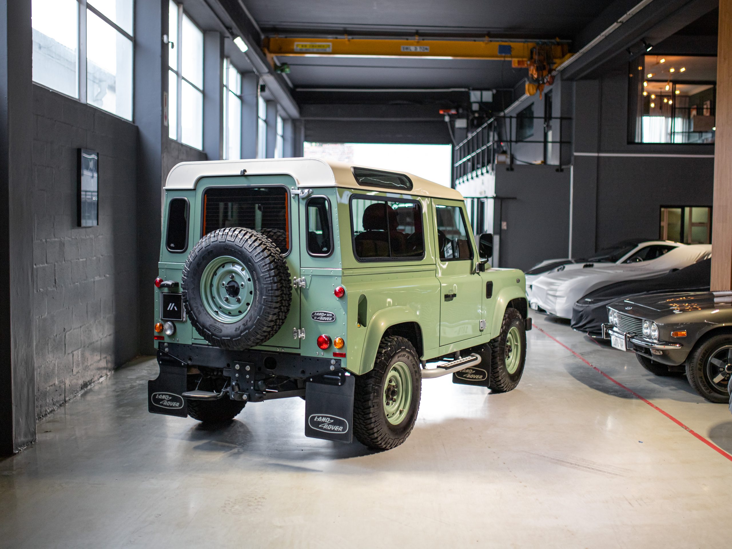 2016 Land Rover Defender 90 Heritage Edition