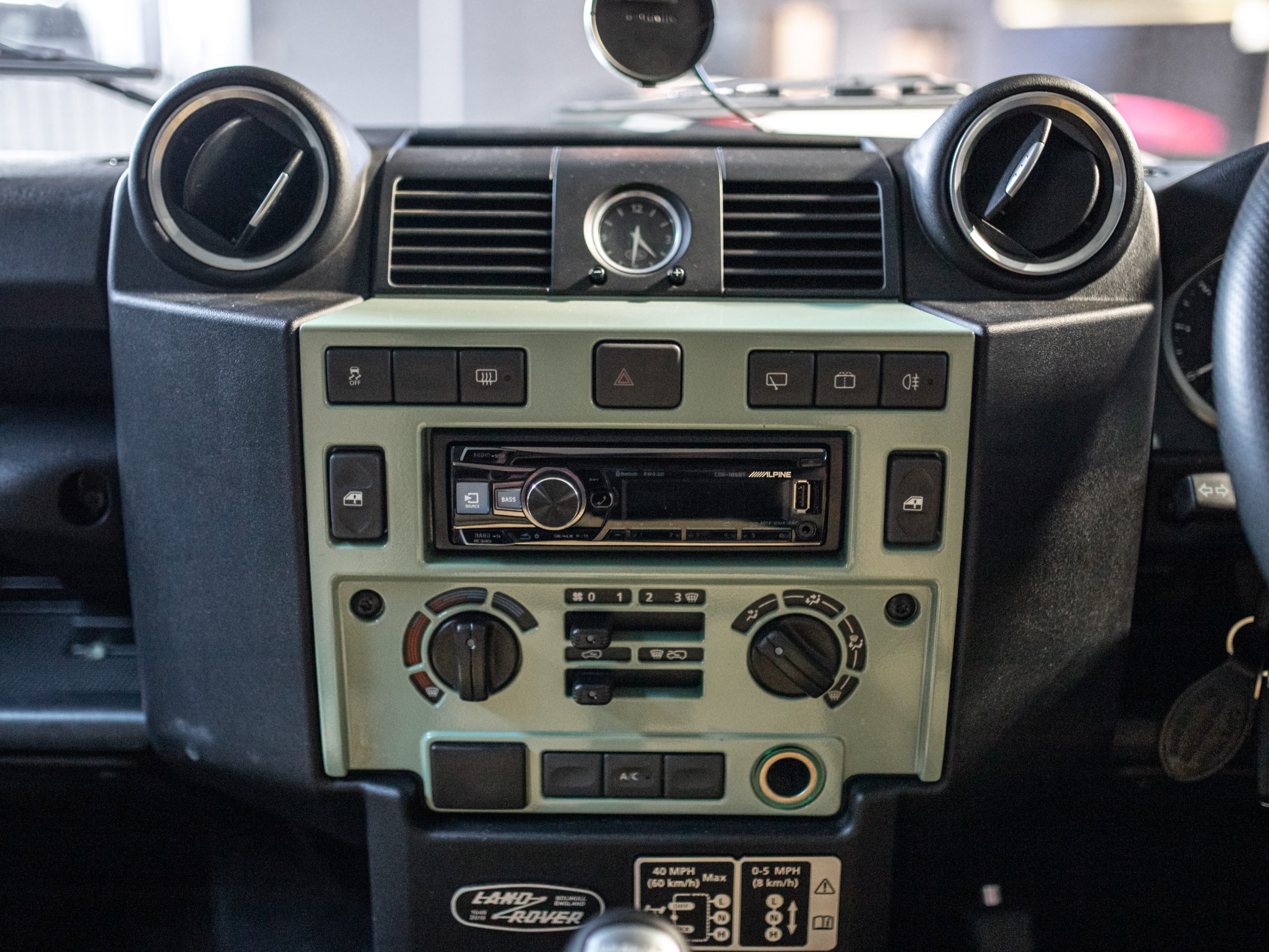 2016 Land Rover Defender 90 Heritage Edition