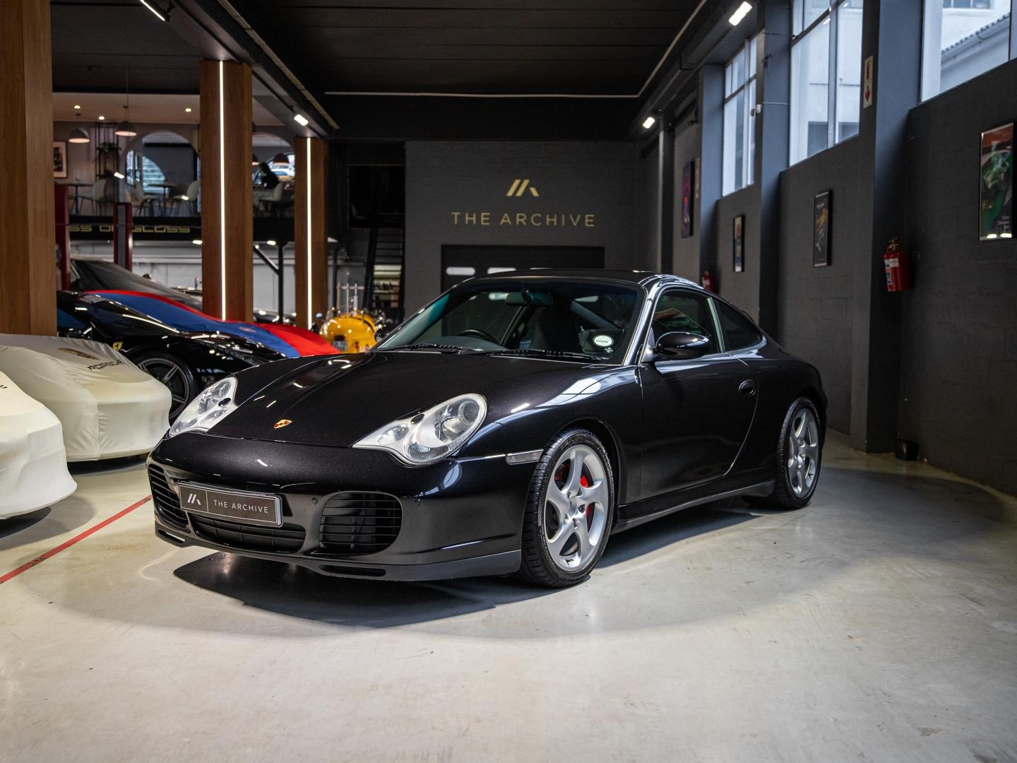 2003 Porsche 911 Carrera