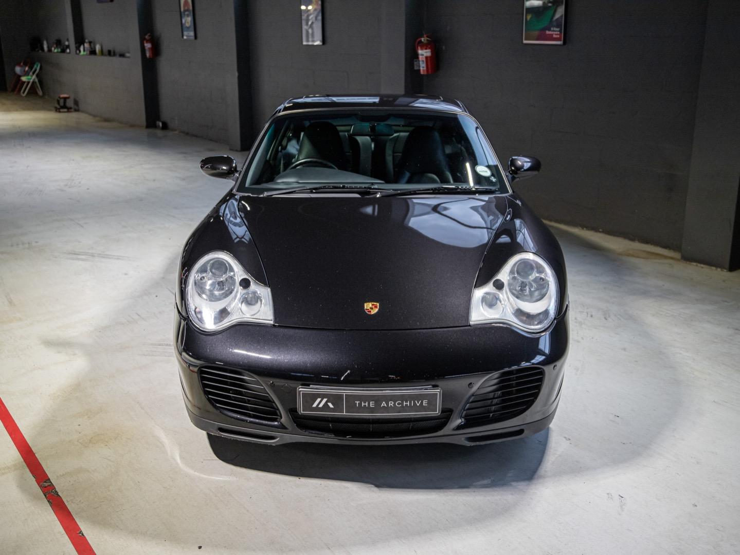 2003 Porsche 911 Carrera