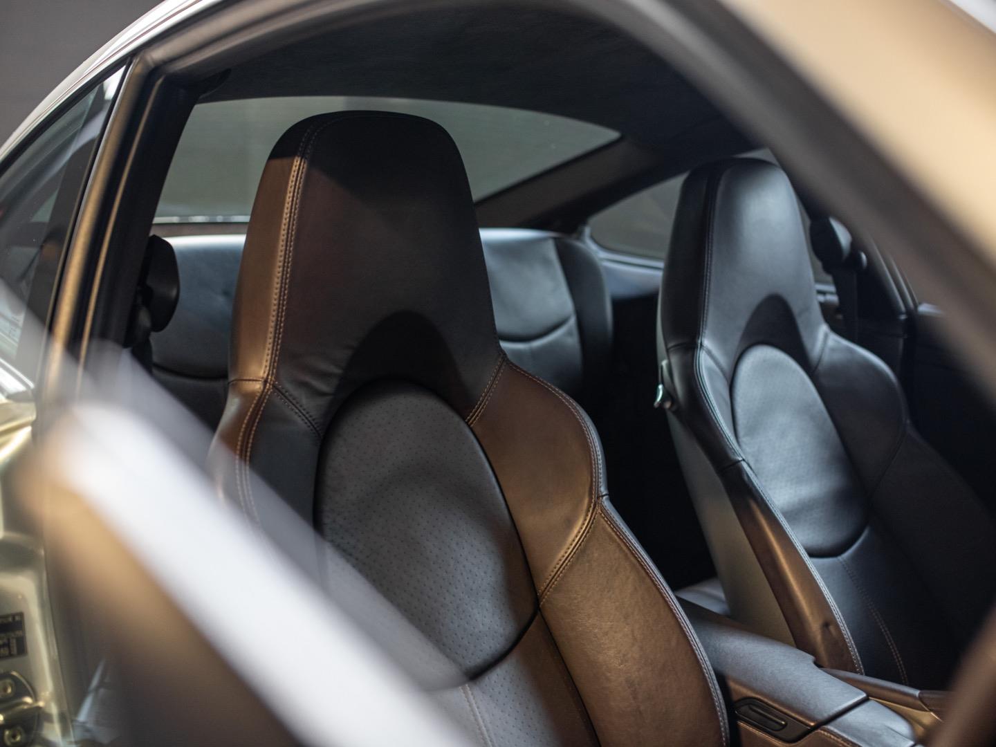 Porsche 911 Carrera 4S
