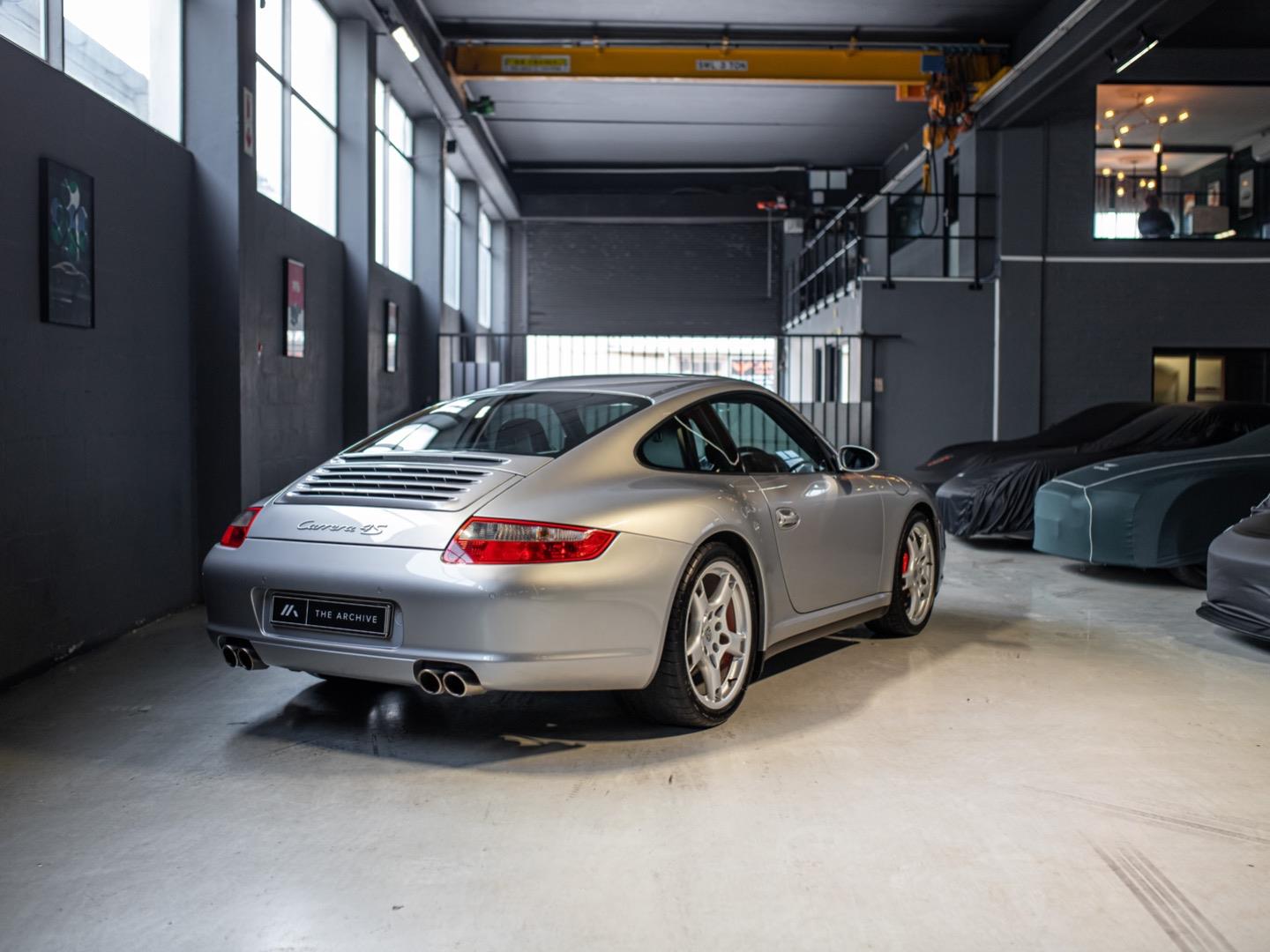 Porsche 911 Carrera 4S