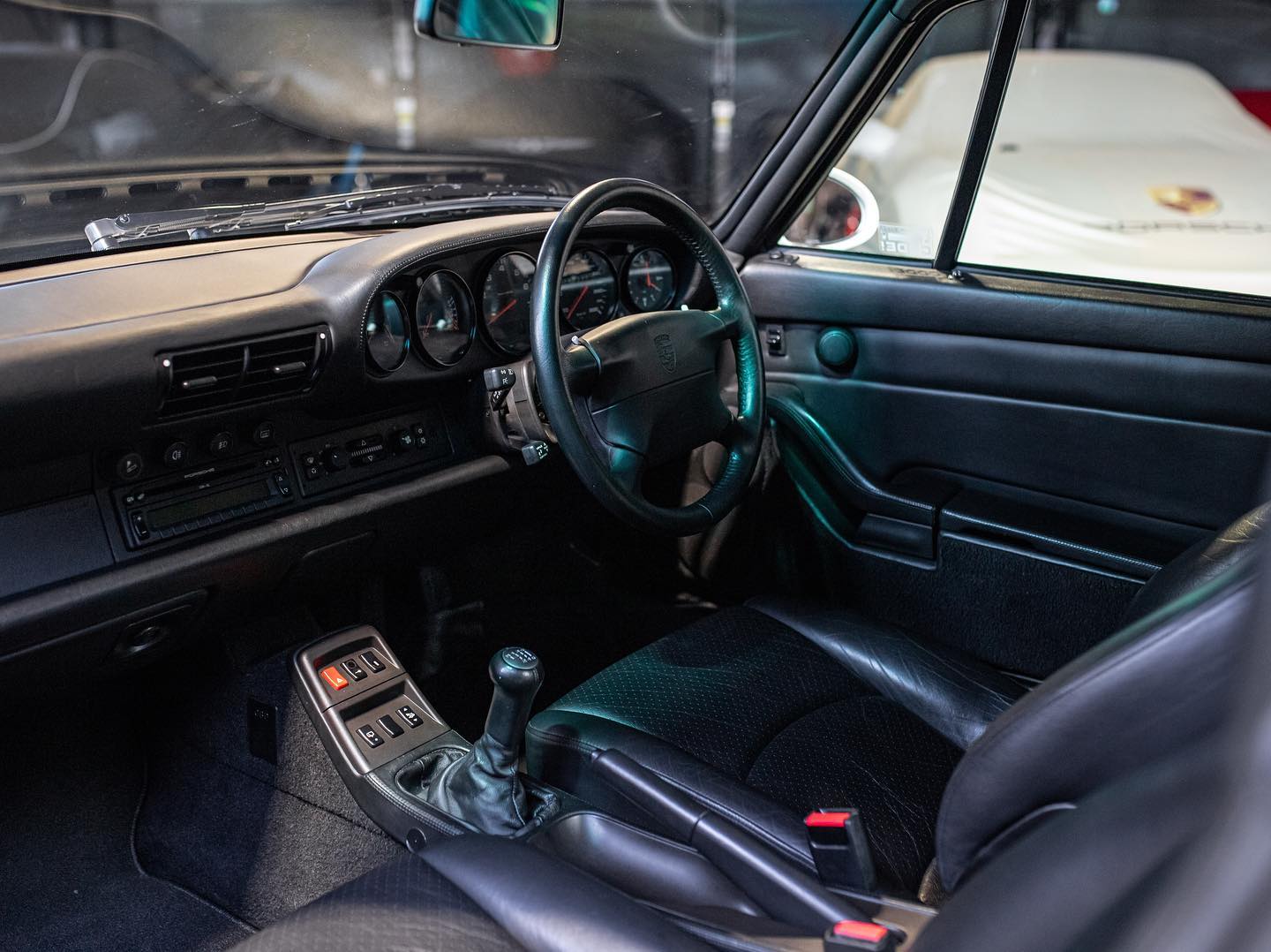 1997 Porsche 993 Carrera 4S