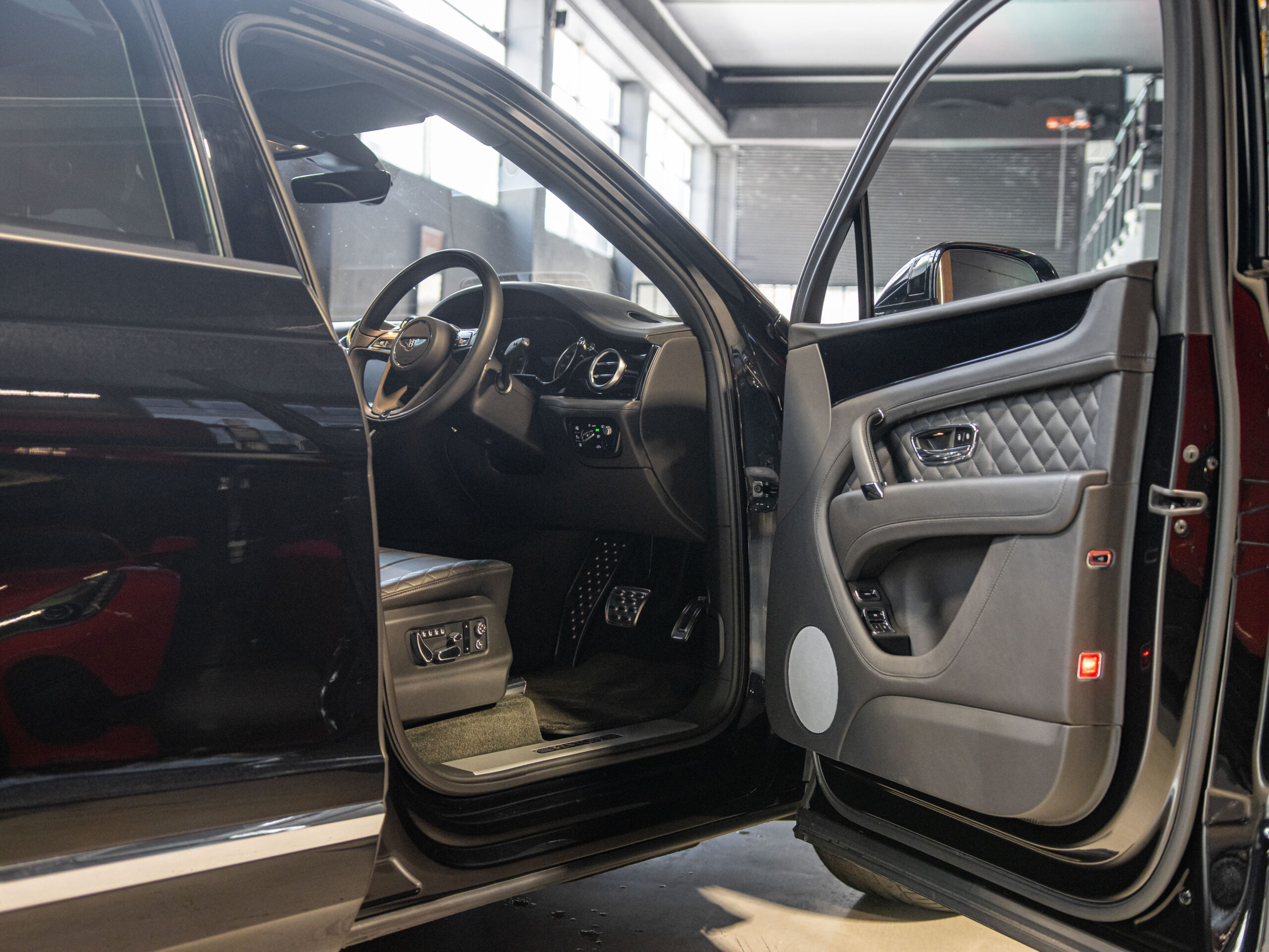 Bentley Bentayga W12